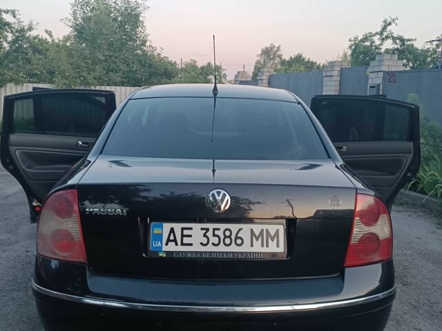 Черный Фольксваген Пассат, объемом двигателя 1.8 л и пробегом 250 тыс. км за 5200 $, фото 7 на Automoto.ua