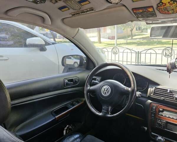 Чорний Фольксваген Пассат, об'ємом двигуна 1.78 л та пробігом 256 тис. км за 4200 $, фото 10 на Automoto.ua