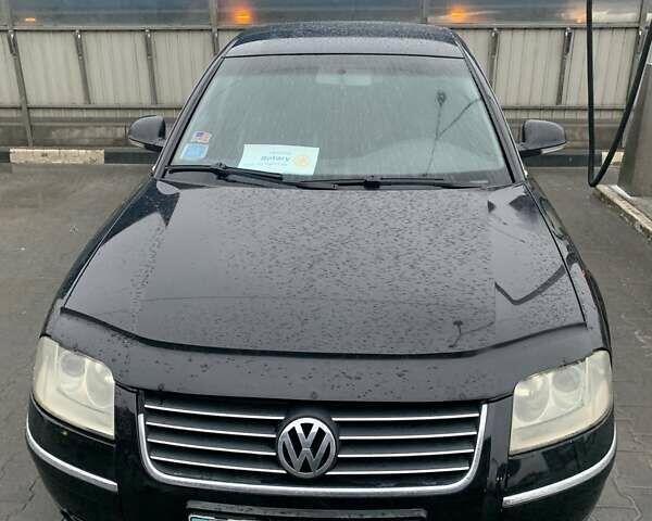 Черный Фольксваген Пассат, объемом двигателя 1.78 л и пробегом 372 тыс. км за 5000 $, фото 1 на Automoto.ua