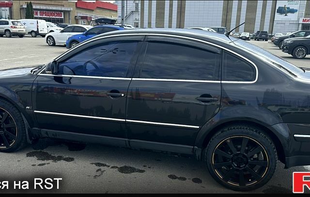 Черный Фольксваген Пассат, объемом двигателя 2.8 л и пробегом 277 тыс. км за 4300 $, фото 8 на Automoto.ua