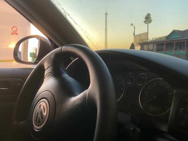 Чорний Фольксваген Пассат, об'ємом двигуна 2 л та пробігом 35 тис. км за 4100 $, фото 5 на Automoto.ua