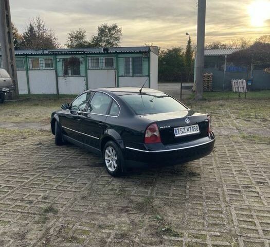 Черный Фольксваген Пассат, объемом двигателя 1.9 л и пробегом 220 тыс. км за 1650 $, фото 4 на Automoto.ua