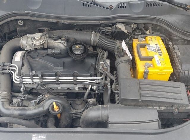 Черный Фольксваген Пассат, объемом двигателя 1.9 л и пробегом 363 тыс. км за 3300 $, фото 10 на Automoto.ua