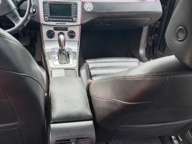 Черный Фольксваген Пассат, объемом двигателя 2 л и пробегом 381 тыс. км за 6500 $, фото 5 на Automoto.ua