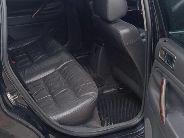 Чорний Фольксваген Пассат, об'ємом двигуна 1.8 л та пробігом 370 тис. км за 4200 $, фото 19 на Automoto.ua