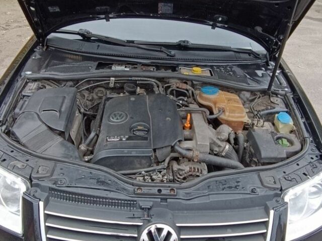 Чорний Фольксваген Пассат, об'ємом двигуна 1.8 л та пробігом 370 тис. км за 4200 $, фото 5 на Automoto.ua