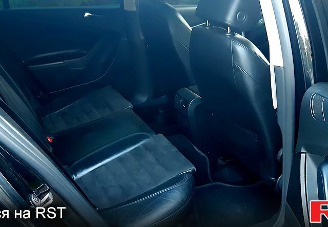 Чорний Фольксваген Пассат, об'ємом двигуна 2 л та пробігом 255 тис. км за 7400 $, фото 8 на Automoto.ua