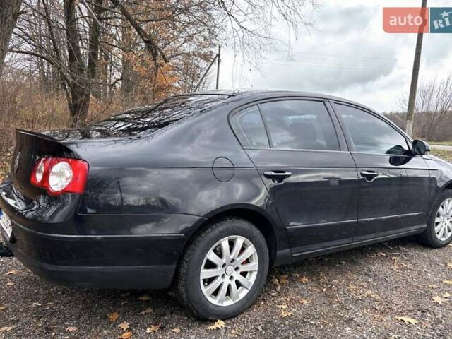Чорний Фольксваген Пассат, об'ємом двигуна 1.6 л та пробігом 254 тис. км за 5000 $, фото 2 на Automoto.ua