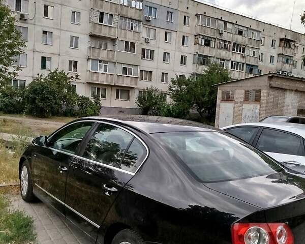 Черный Фольксваген Пассат, объемом двигателя 1.98 л и пробегом 300 тыс. км за 6000 $, фото 7 на Automoto.ua