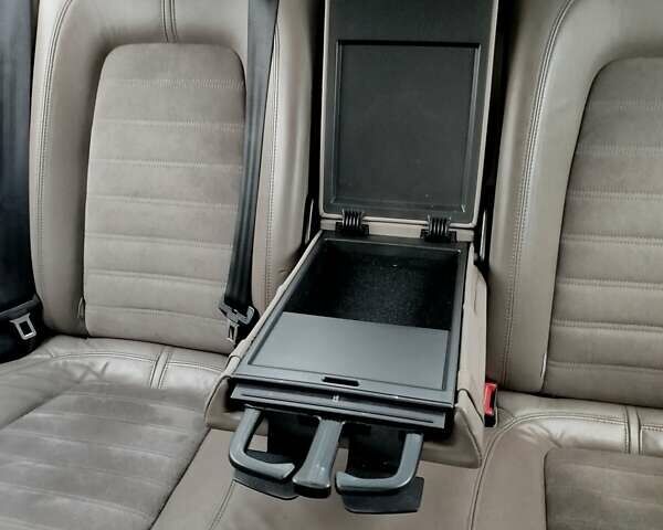 Черный Фольксваген Пассат, объемом двигателя 1.98 л и пробегом 300 тыс. км за 6000 $, фото 9 на Automoto.ua