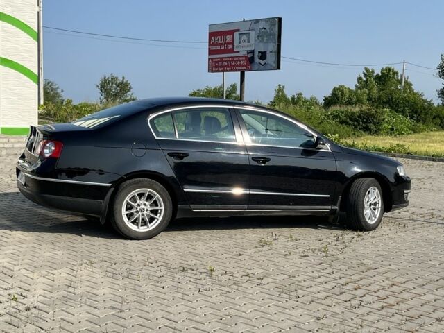 Чорний Фольксваген Пассат, об'ємом двигуна 2 л та пробігом 265 тис. км за 6000 $, фото 5 на Automoto.ua