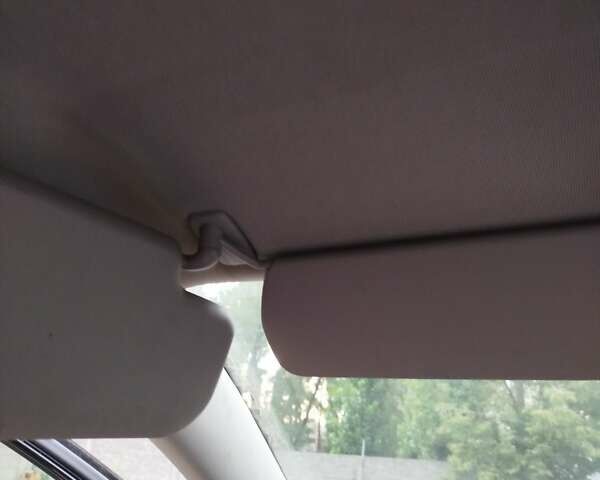 Черный Фольксваген Пассат, объемом двигателя 1.98 л и пробегом 300 тыс. км за 6000 $, фото 11 на Automoto.ua