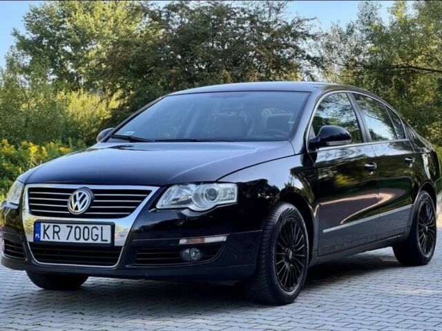 Черный Фольксваген Пассат, объемом двигателя 2 л и пробегом 227 тыс. км за 2200 $, фото 1 на Automoto.ua