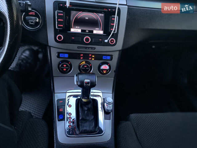 Чорний Фольксваген Пассат, об'ємом двигуна 1.9 л та пробігом 275 тис. км за 5799 $, фото 79 на Automoto.ua