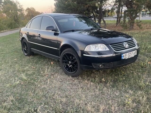 Черный Фольксваген Пассат, объемом двигателя 2 л и пробегом 312 тыс. км за 5250 $, фото 2 на Automoto.ua