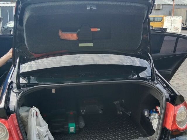 Черный Фольксваген Пассат, объемом двигателя 2 л и пробегом 381 тыс. км за 6500 $, фото 3 на Automoto.ua