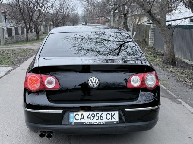 Черный Фольксваген Пассат, объемом двигателя 2 л и пробегом 319 тыс. км за 5500 $, фото 4 на Automoto.ua