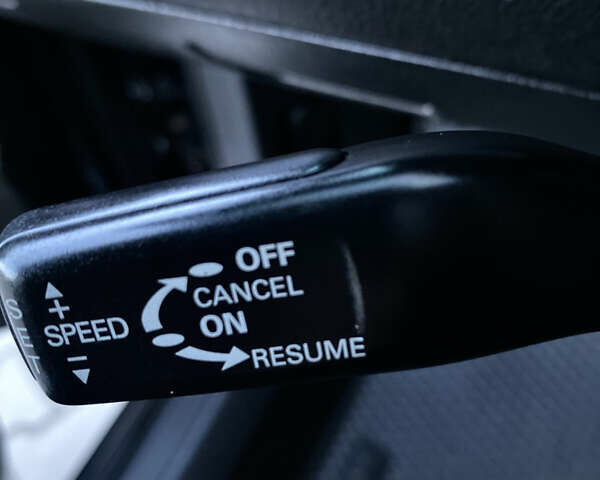 Чорний Фольксваген Пассат, об'ємом двигуна 1.9 л та пробігом 275 тис. км за 5799 $, фото 81 на Automoto.ua