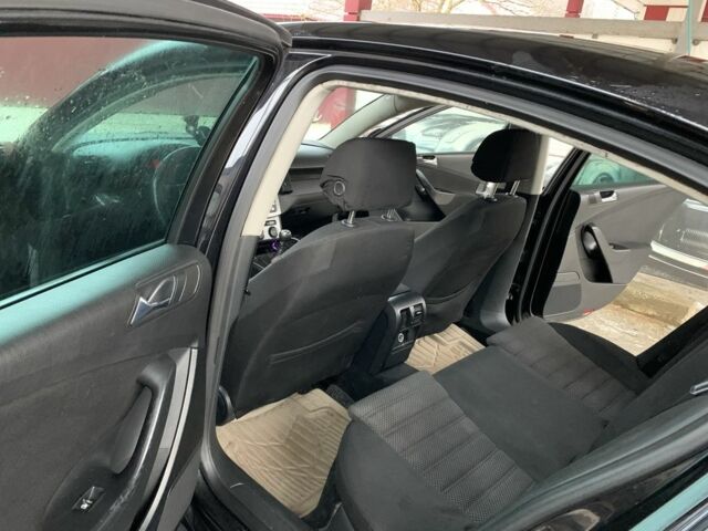 Черный Фольксваген Пассат, объемом двигателя 2 л и пробегом 375 тыс. км за 4500 $, фото 7 на Automoto.ua