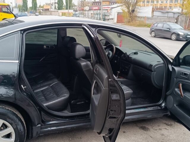 Чорний Фольксваген Пассат, об'ємом двигуна 1.8 л та пробігом 370 тис. км за 4200 $, фото 3 на Automoto.ua