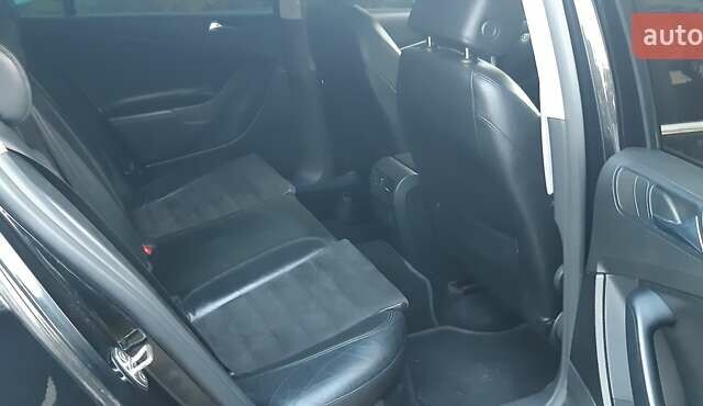 Черный Фольксваген Пассат, объемом двигателя 1.98 л и пробегом 245 тыс. км за 7200 $, фото 7 на Automoto.ua