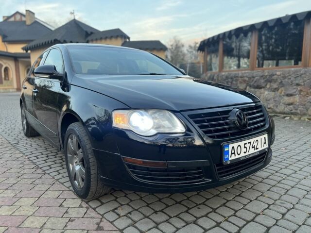 Чорний Фольксваген Пассат, об'ємом двигуна 2 л та пробігом 285 тис. км за 3950 $, фото 1 на Automoto.ua