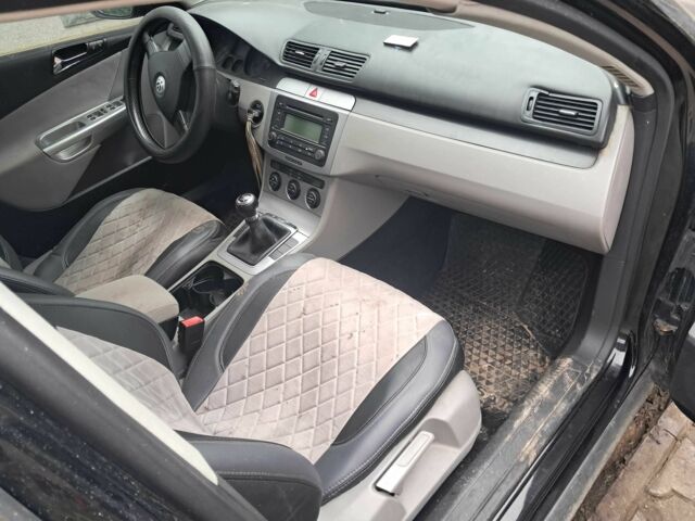 Черный Фольксваген Пассат, объемом двигателя 2 л и пробегом 200 тыс. км за 3400 $, фото 6 на Automoto.ua