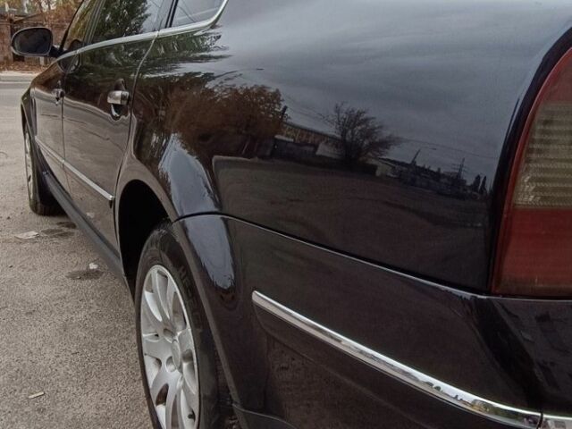 Чорний Фольксваген Пассат, об'ємом двигуна 1.8 л та пробігом 370 тис. км за 4200 $, фото 9 на Automoto.ua