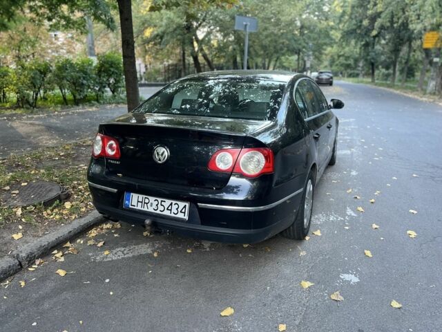Чорний Фольксваген Пассат, об'ємом двигуна 2 л та пробігом 300 тис. км за 2500 $, фото 4 на Automoto.ua