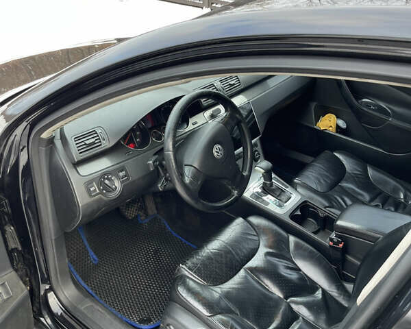 Чорний Фольксваген Пассат, об'ємом двигуна 2 л та пробігом 322 тис. км за 5500 $, фото 8 на Automoto.ua