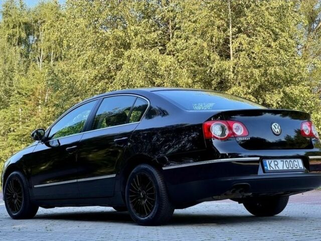 Черный Фольксваген Пассат, объемом двигателя 2 л и пробегом 227 тыс. км за 2200 $, фото 3 на Automoto.ua