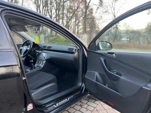 Чорний Фольксваген Пассат, об'ємом двигуна 2 л та пробігом 285 тис. км за 3950 $, фото 15 на Automoto.ua