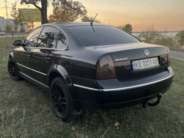 Черный Фольксваген Пассат, объемом двигателя 2 л и пробегом 312 тыс. км за 5250 $, фото 4 на Automoto.ua