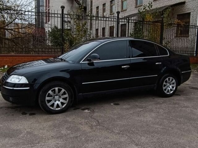 Чорний Фольксваген Пассат, об'ємом двигуна 1.8 л та пробігом 370 тис. км за 4200 $, фото 7 на Automoto.ua