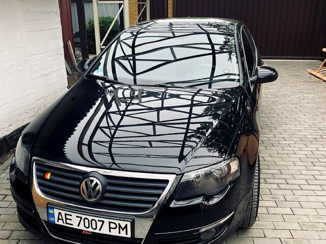 Черный Фольксваген Пассат, объемом двигателя 1.6 л и пробегом 340 тыс. км за 6500 $, фото 13 на Automoto.ua