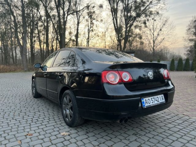 Чорний Фольксваген Пассат, об'ємом двигуна 2 л та пробігом 285 тис. км за 3950 $, фото 5 на Automoto.ua