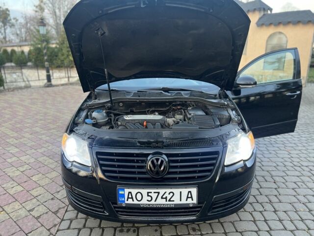 Чорний Фольксваген Пассат, об'ємом двигуна 2 л та пробігом 285 тис. км за 3950 $, фото 19 на Automoto.ua