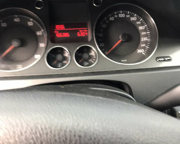 Чорний Фольксваген Пассат, об'ємом двигуна 2 л та пробігом 166 тис. км за 7000 $, фото 11 на Automoto.ua