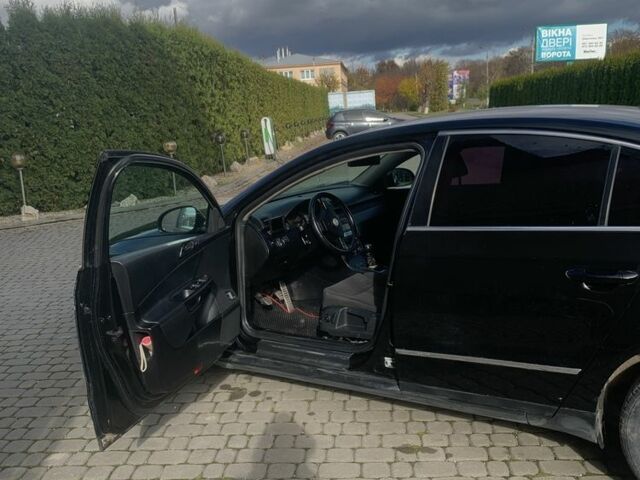 Чорний Фольксваген Пассат, об'ємом двигуна 2 л та пробігом 267 тис. км за 4800 $, фото 13 на Automoto.ua