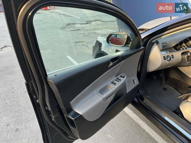 Чорний Фольксваген Пассат, об'ємом двигуна 1.98 л та пробігом 221 тис. км за 6500 $, фото 20 на Automoto.ua