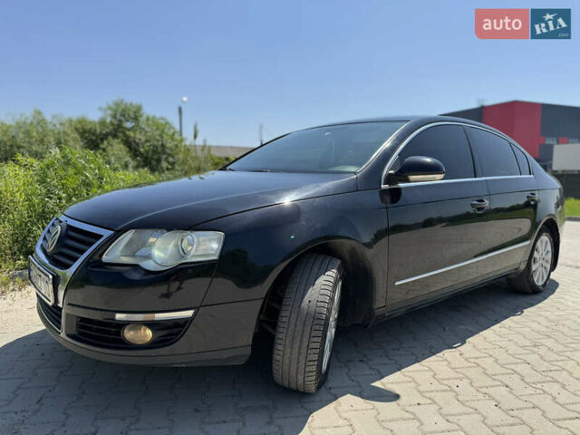 Чорний Фольксваген Пассат, об'ємом двигуна 2 л та пробігом 251 тис. км за 4899 $, фото 48 на Automoto.ua