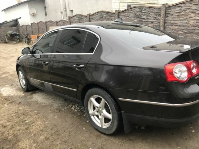 Черный Фольксваген Пассат, объемом двигателя 2 л и пробегом 330 тыс. км за 5200 $, фото 2 на Automoto.ua