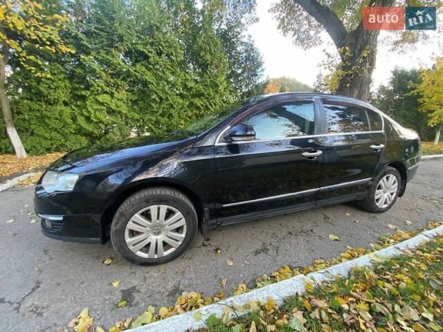 Черный Фольксваген Пассат, объемом двигателя 1.97 л и пробегом 256 тыс. км за 6500 $, фото 10 на Automoto.ua