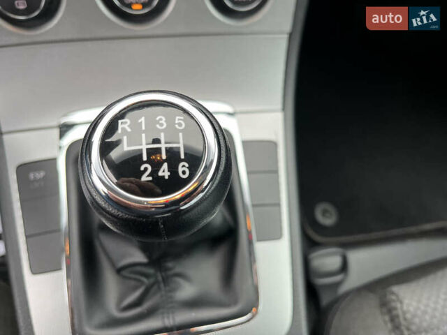 Черный Фольксваген Пассат, объемом двигателя 1.6 л и пробегом 340 тыс. км за 5700 $, фото 19 на Automoto.ua