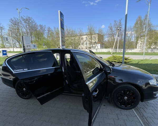 Черный Фольксваген Пассат, объемом двигателя 1.98 л и пробегом 208 тыс. км за 6700 $, фото 30 на Automoto.ua