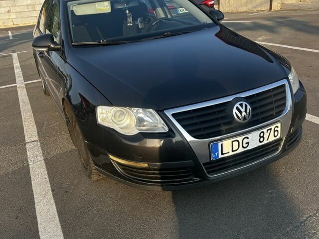 Черный Фольксваген Пассат, объемом двигателя 1.9 л и пробегом 350 тыс. км за 3500 $, фото 6 на Automoto.ua