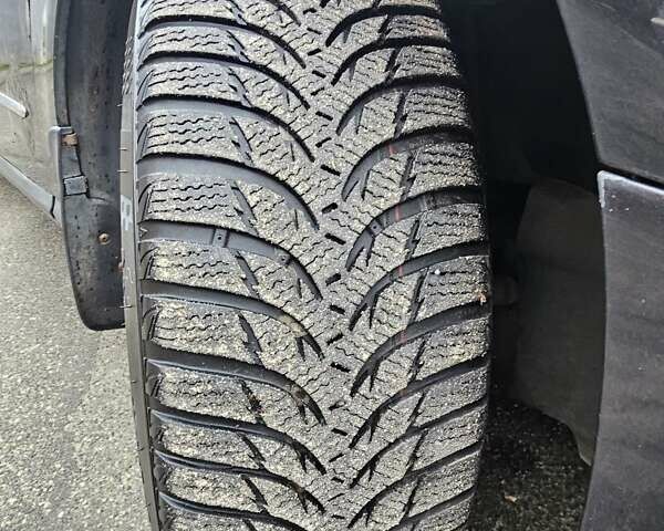 Чорний Фольксваген Пассат, об'ємом двигуна 1.98 л та пробігом 200 тис. км за 3000 $, фото 20 на Automoto.ua