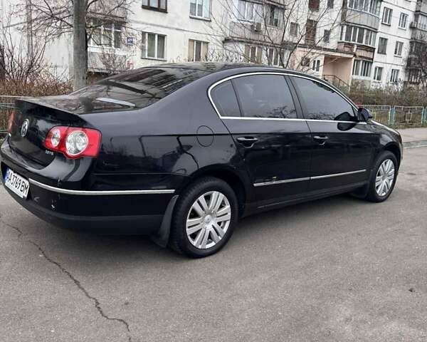 Черный Фольксваген Пассат, объемом двигателя 2 л и пробегом 204 тыс. км за 7000 $, фото 2 на Automoto.ua