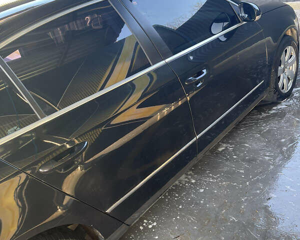 Черный Фольксваген Пассат, объемом двигателя 2 л и пробегом 240 тыс. км за 5200 $, фото 3 на Automoto.ua