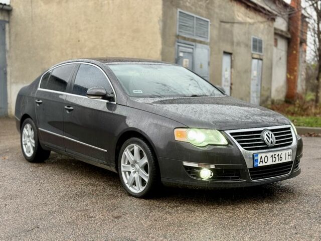 Чорний Фольксваген Пассат, об'ємом двигуна 2 л та пробігом 300 тис. км за 5700 $, фото 6 на Automoto.ua